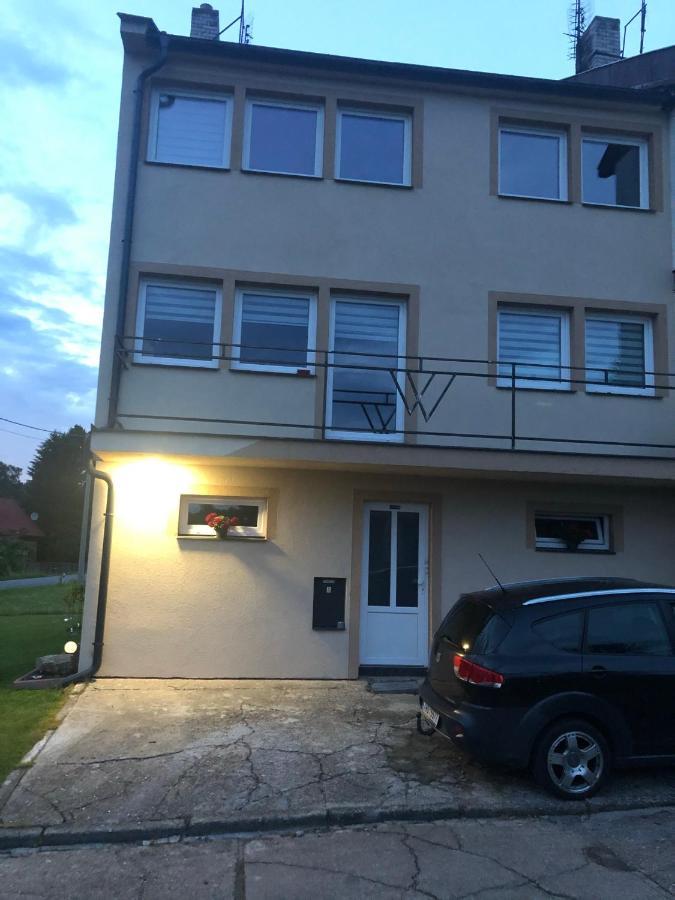 W Apartman 2 Teplice nad Metují المظهر الخارجي الصورة